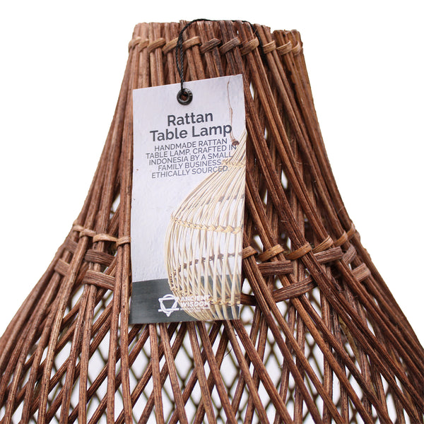 Tischlampe aus Rattan