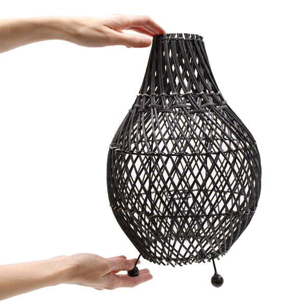 Tischlampe aus Rattan